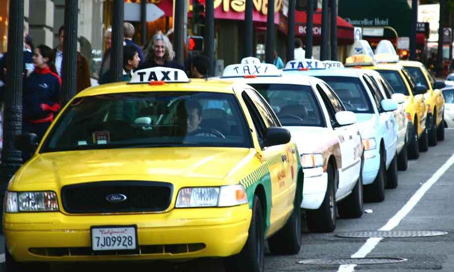 Giải pháp quản lý giám sát hành trình xe taxi