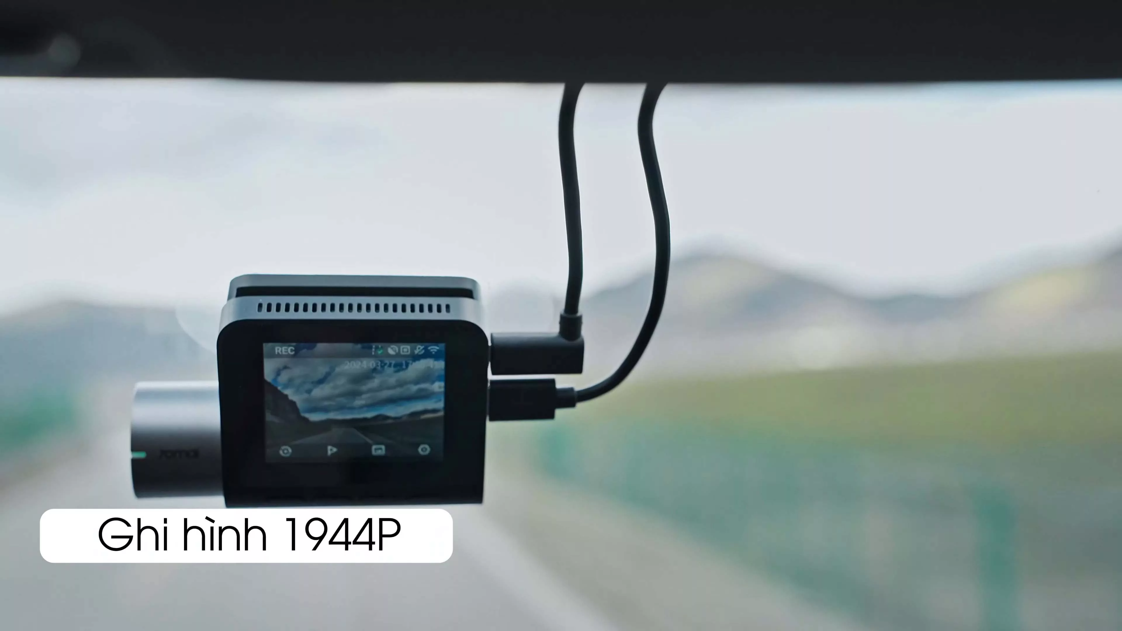 giá camera hành trình 70mai a510