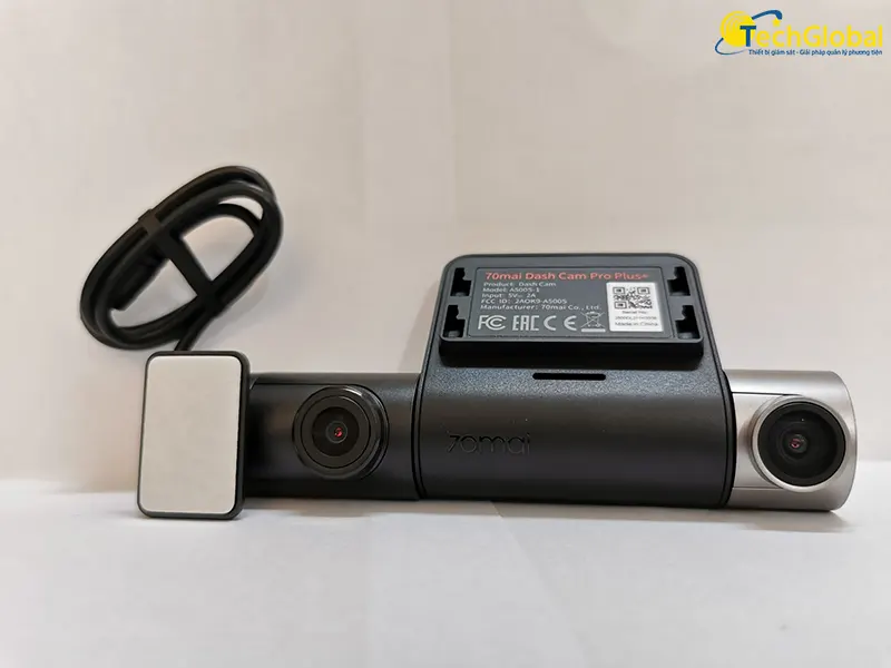 Camera hành trình 2 mắt trước sau ô tô