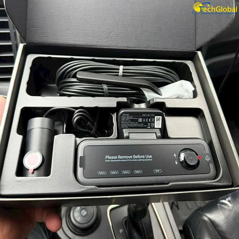 Full hộp camera hành trình 3 mắt 70mai T400