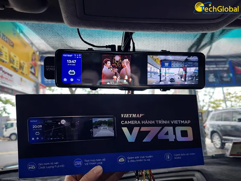 Camera hành trình 4G dạng gương Vietmap V740