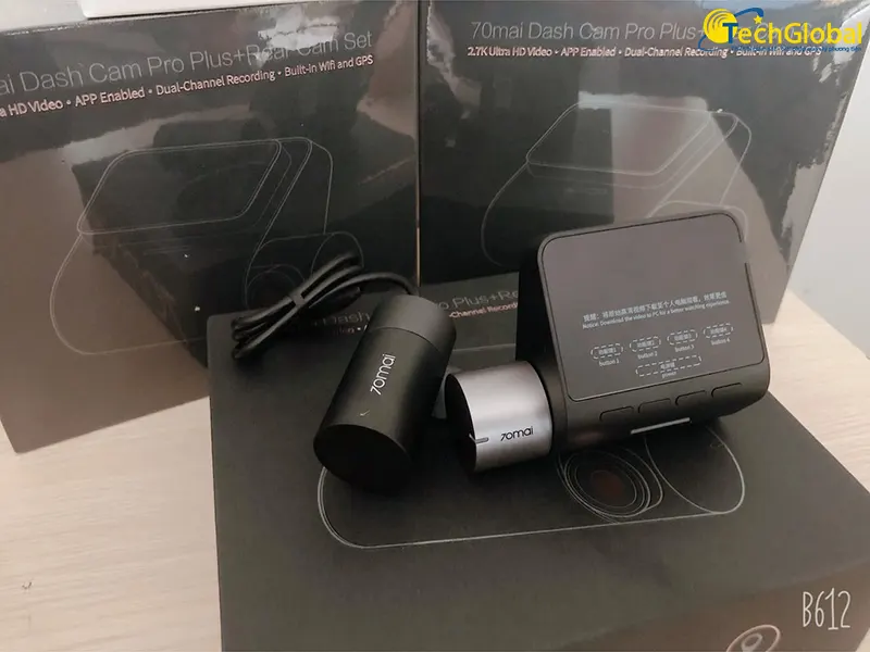 Camera ghi hình xe ô tô Xiaomi 70mai A500S