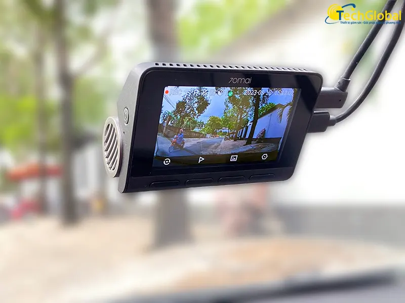 Camera hành trình ô tô 70mai 4K A810