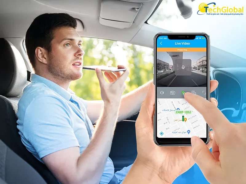 JC400P và JC261p đều hỗ trợ tính năng đàm thoại 2 chiều từ xa