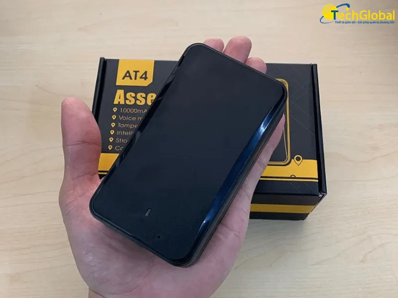 Định vị ô tô không dây dùng pin