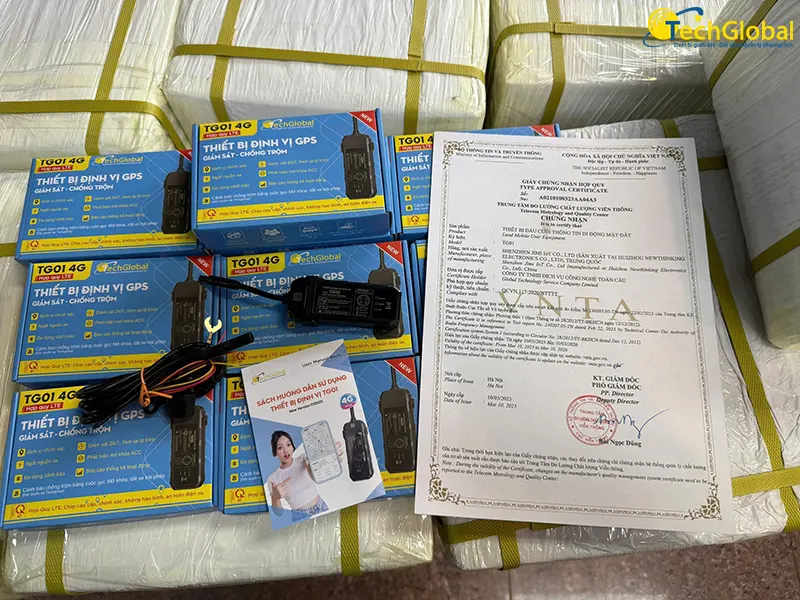 Định vị ô tô có dây (nối trực tiếp với nguồn điện của xe)