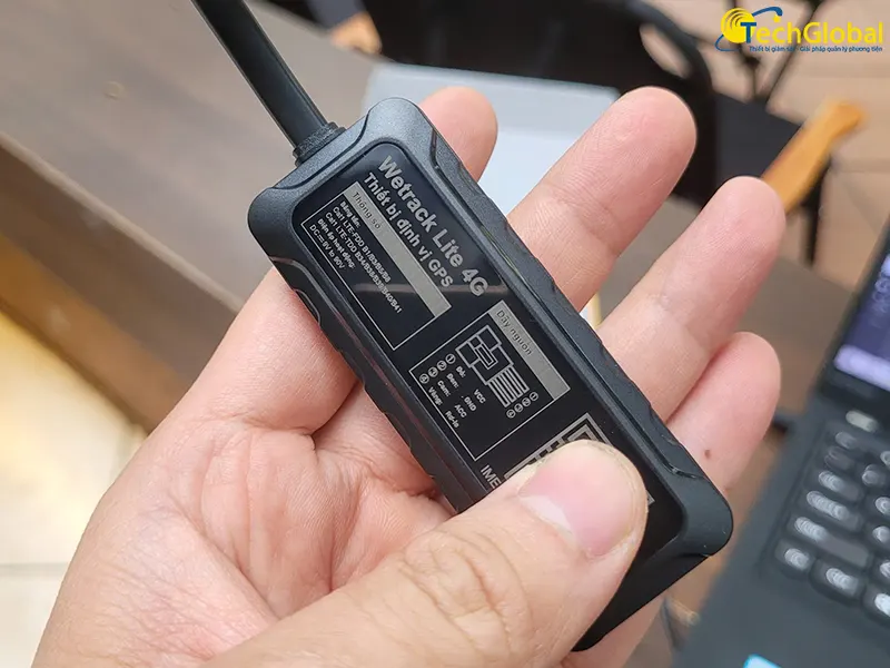 Định vị xe ô tô giá rẻ Wetrack Lite 4G