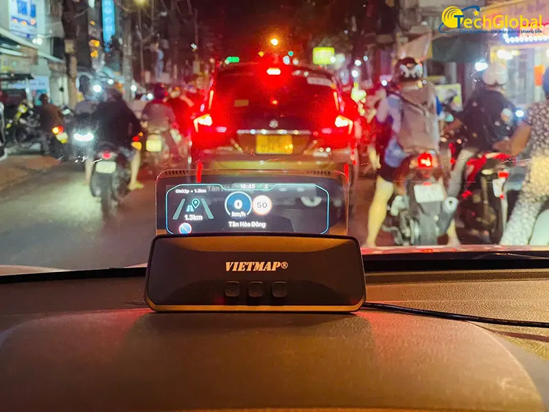 HUD ietmap H50 dùng vào ban đêm