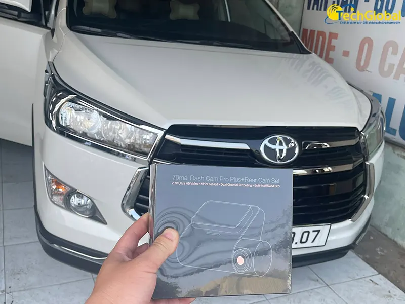 Camera 70mai A500S được nhiều chủ xe Innova lựa chọn