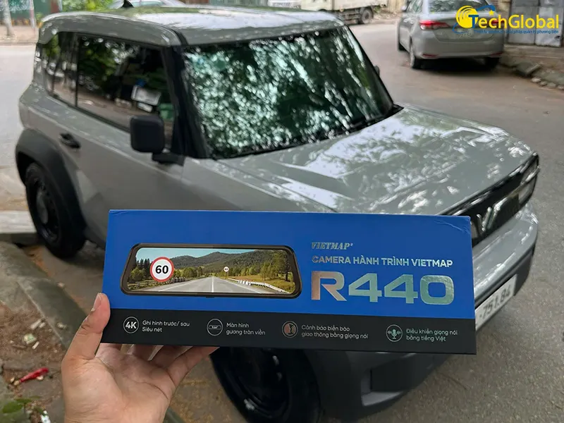 Techglobal - Địa chỉ lắp camera hành trình dạng gương chính hãng, uy tín