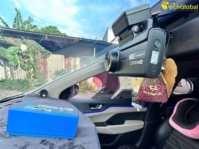 Cách lắp camera hành trình Vietmap cho ô tô