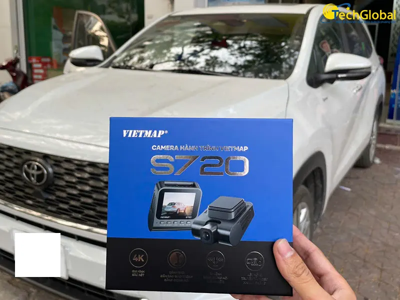 Nhiều khách đi Toyota Corolla Cross cũng chọn Vietmap S720