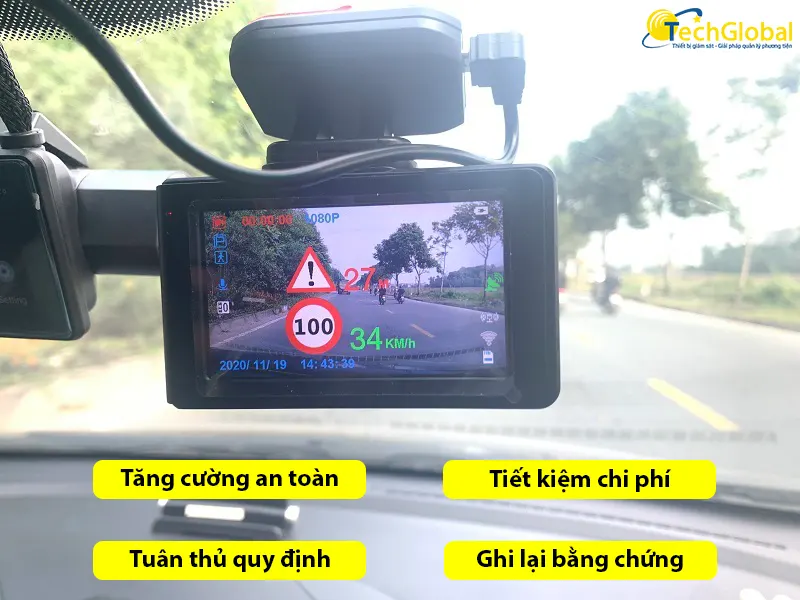 Lợi ích lắp camera hành trình cảnh báo, hiển thị tốc độ