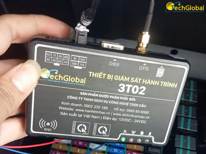 Thiết bị định vị ô tô hợp chuẩn