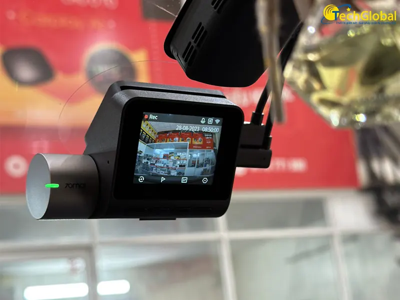 Thiết kế màn hình của A500S nhỏ gọn