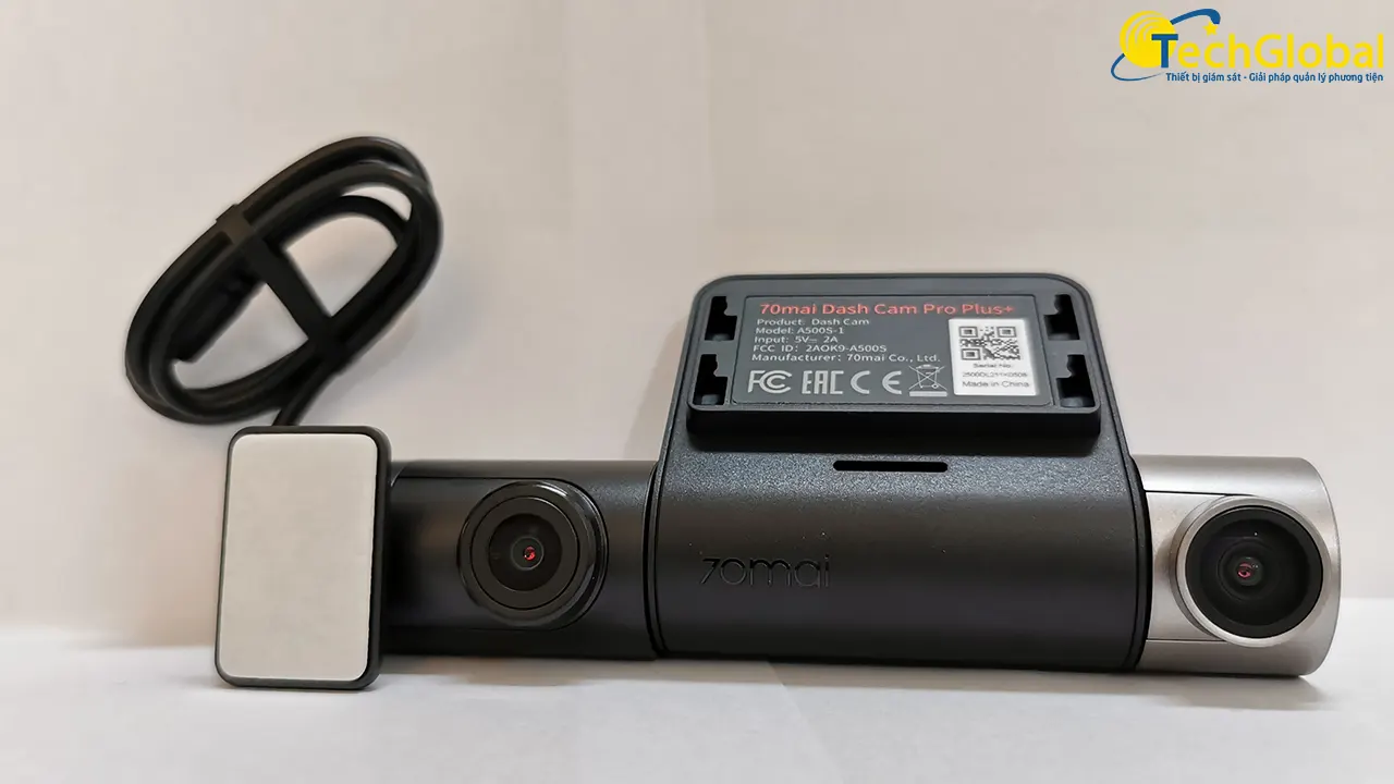 Camera hành trình 2 mắt là gì