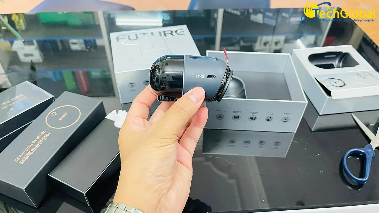 Camera hành trình HD xoay 360 độ 70mai Omni X200